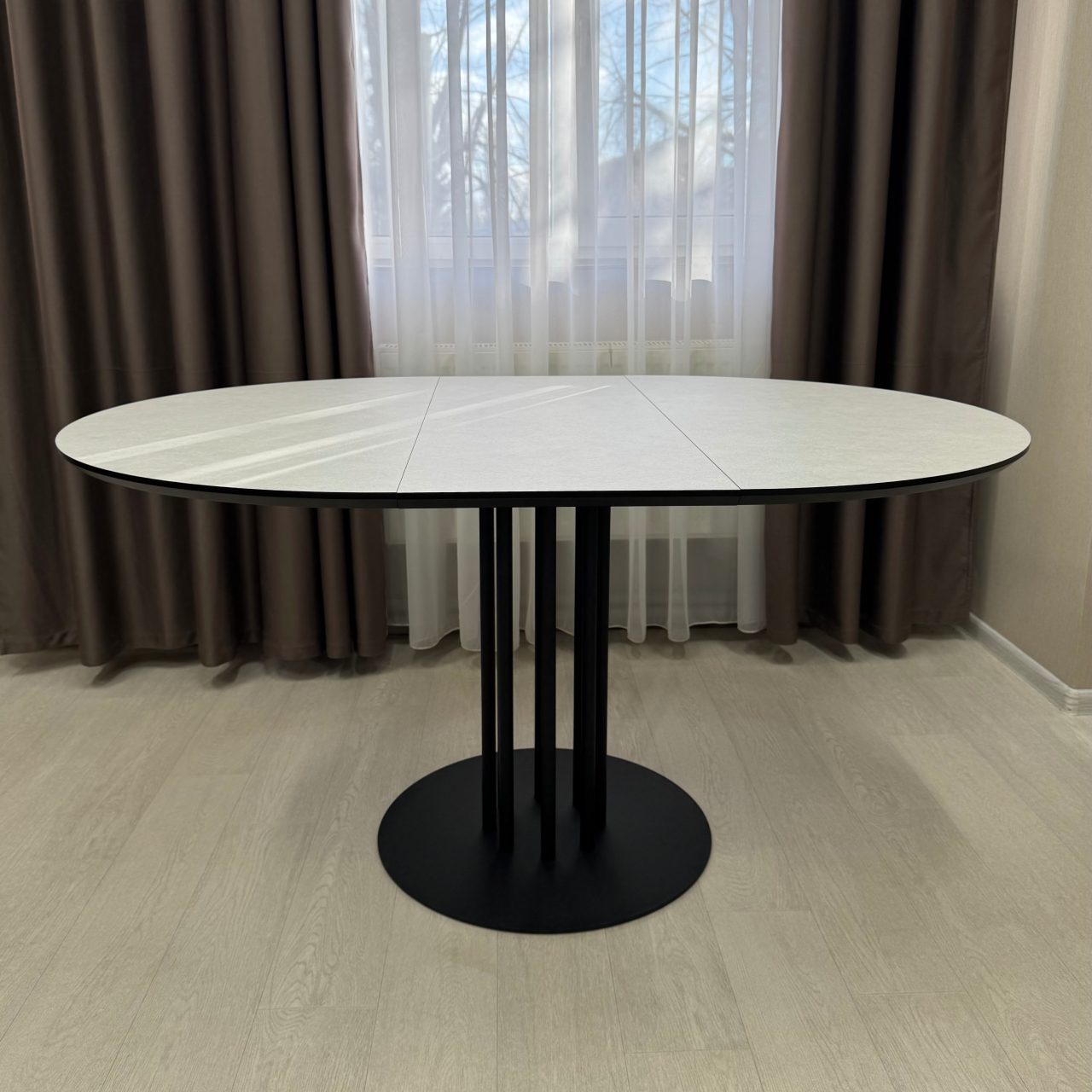 Обідній круглий розкладний стіл Monako з HPL SW2178/SW2211