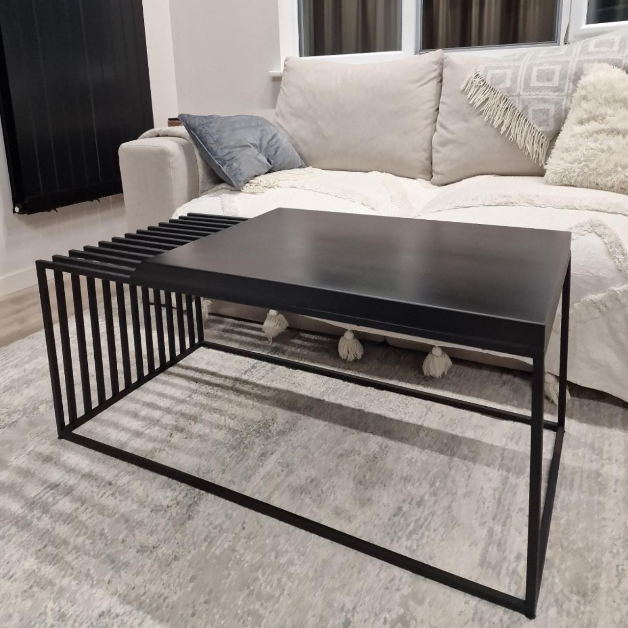 Журнальний стіл в стилі Loft CS-48