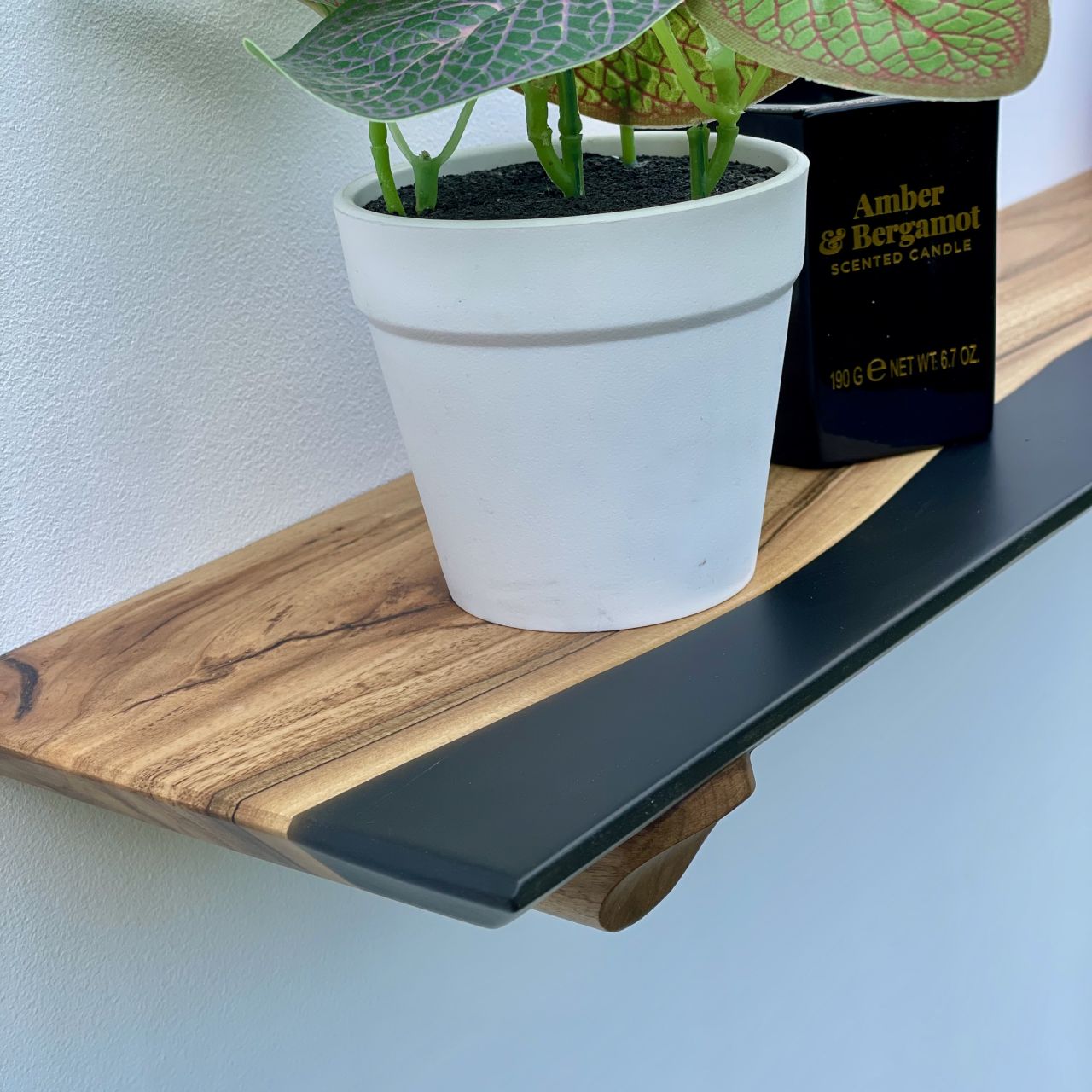 Плаваюча полиця Epoxy Walnut