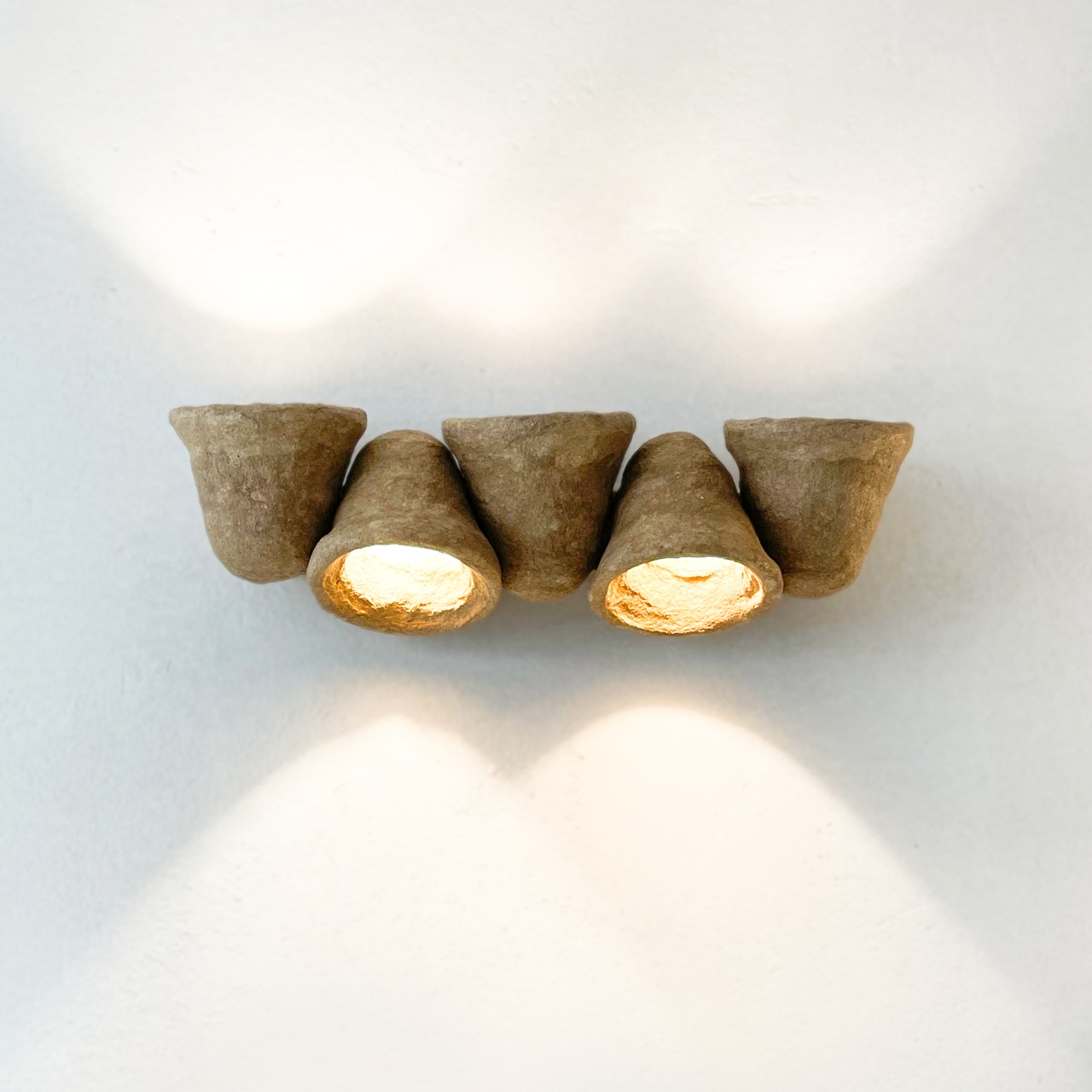 Настінне бра з п'яти дзвіночків Cave Pecherna collection