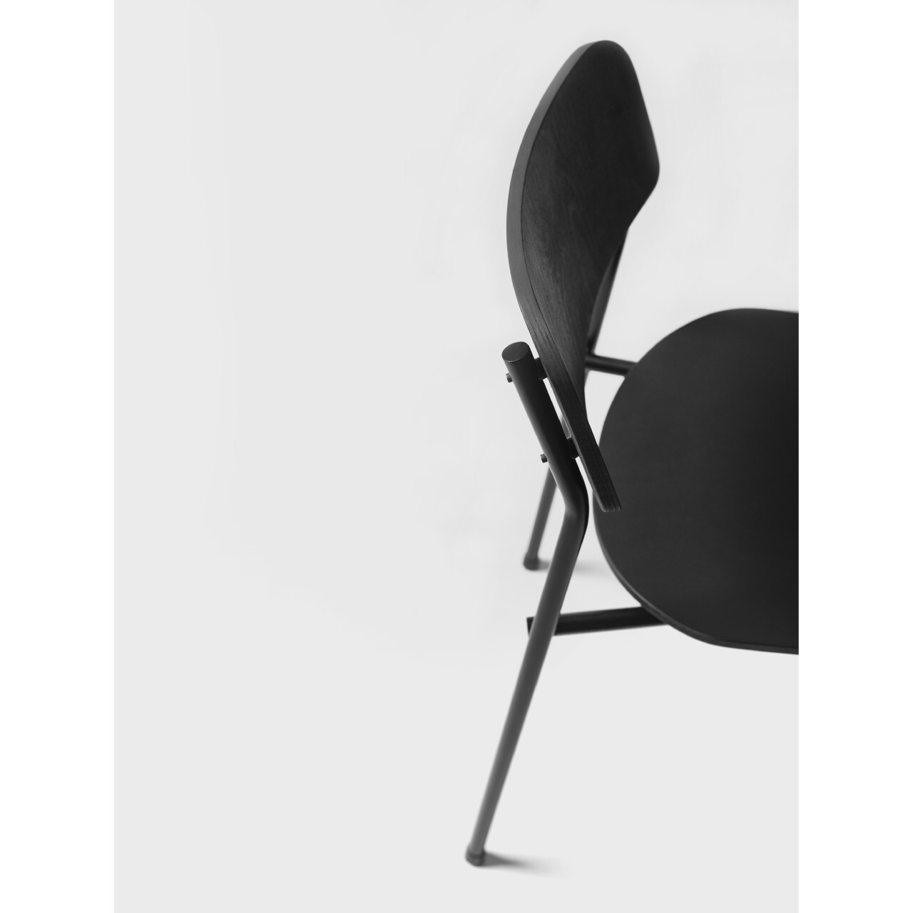 Стілець обідній BTS Chair 2.0
