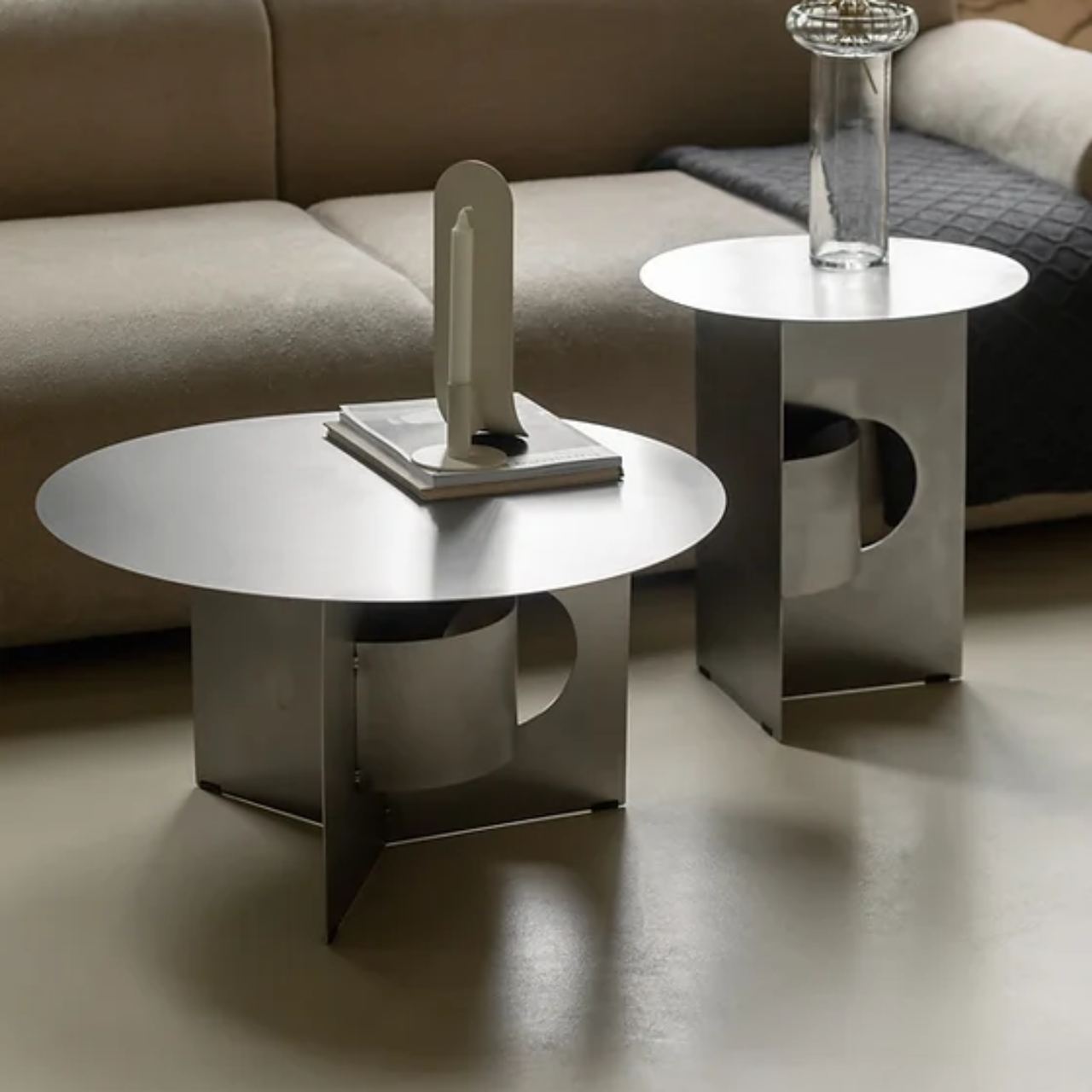 Дизайнерський кавовий стіл paper m stainless
