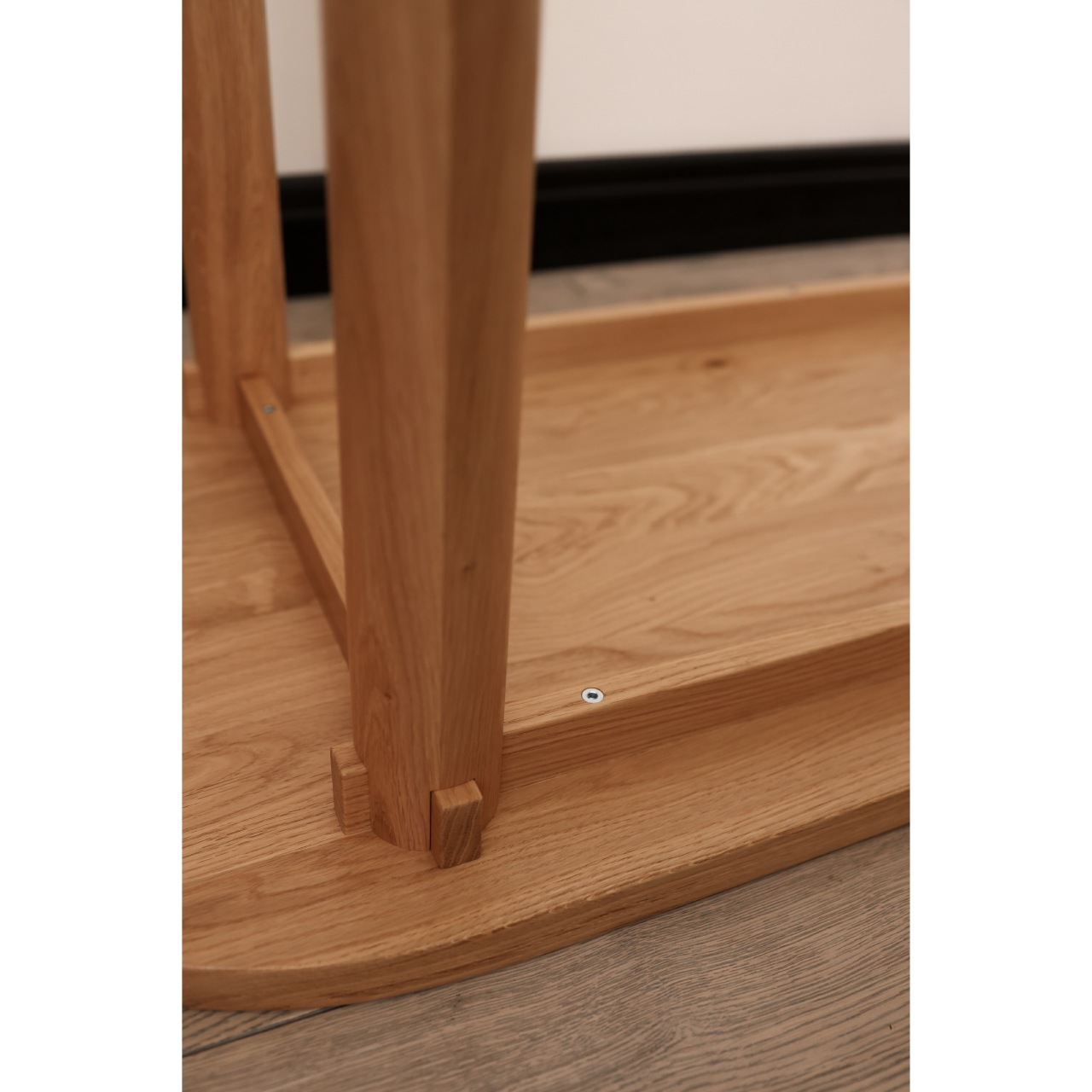 Дизайнерський кавовий стіл Oval Oak з натурального дерева