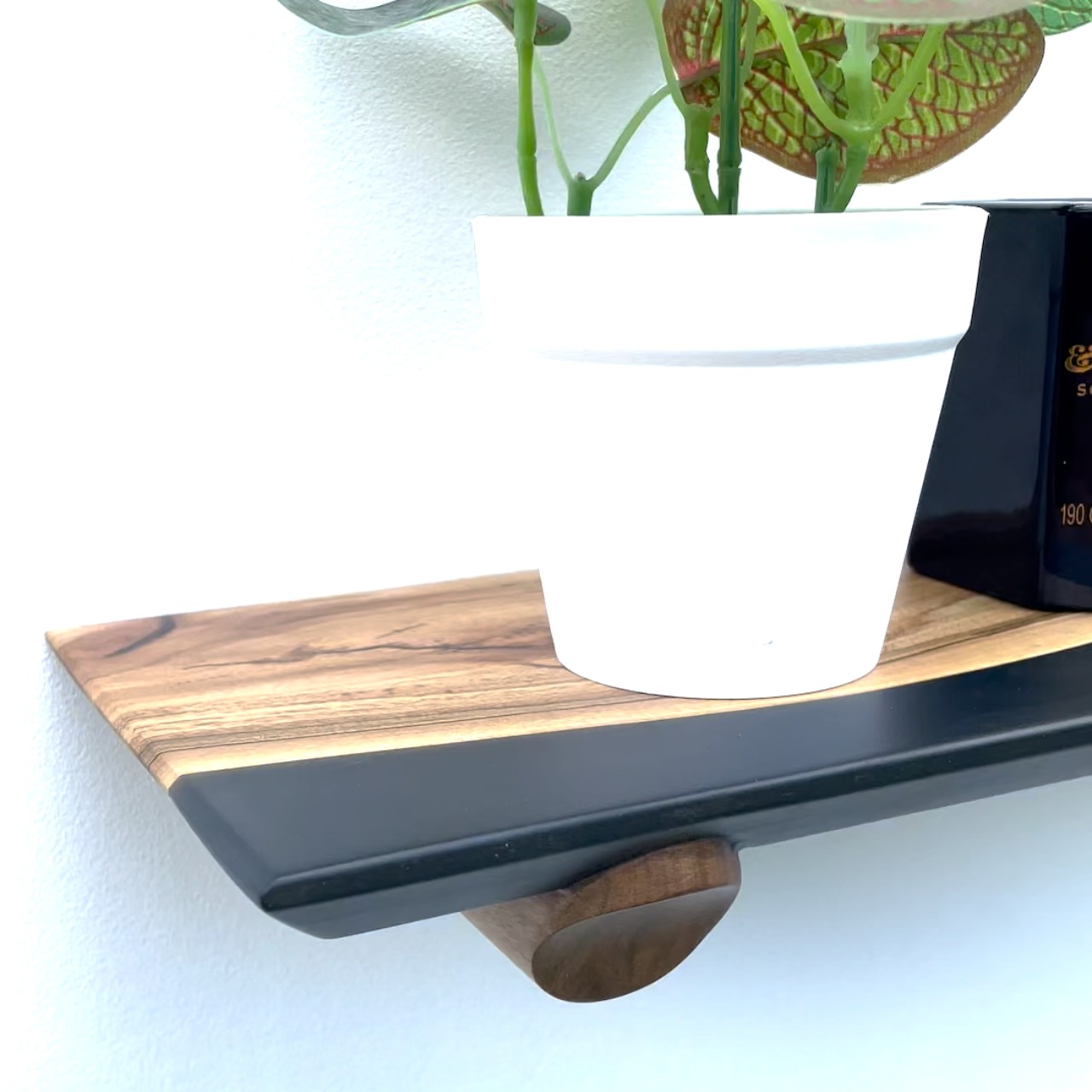 Плаваюча полиця Epoxy Walnut
