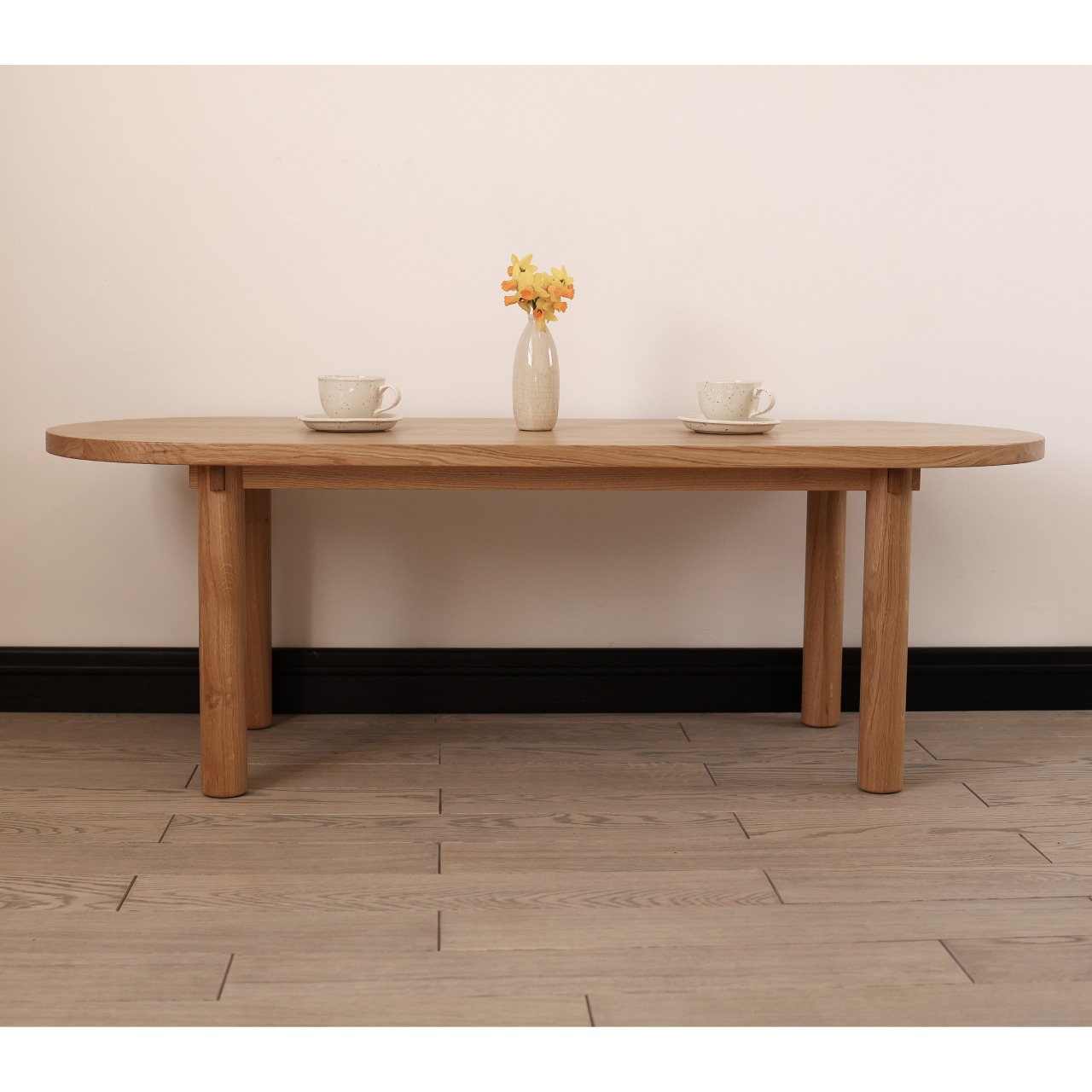 Дизайнерський кавовий стіл Oval Oak з натурального дерева