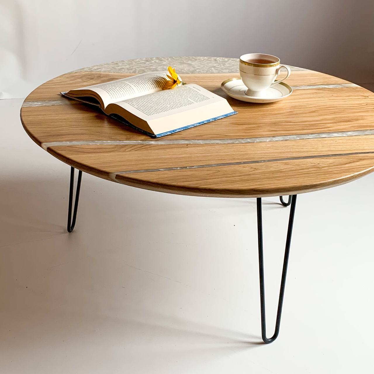 Журнальний стіл з епоксидною смолою Round Epoxy