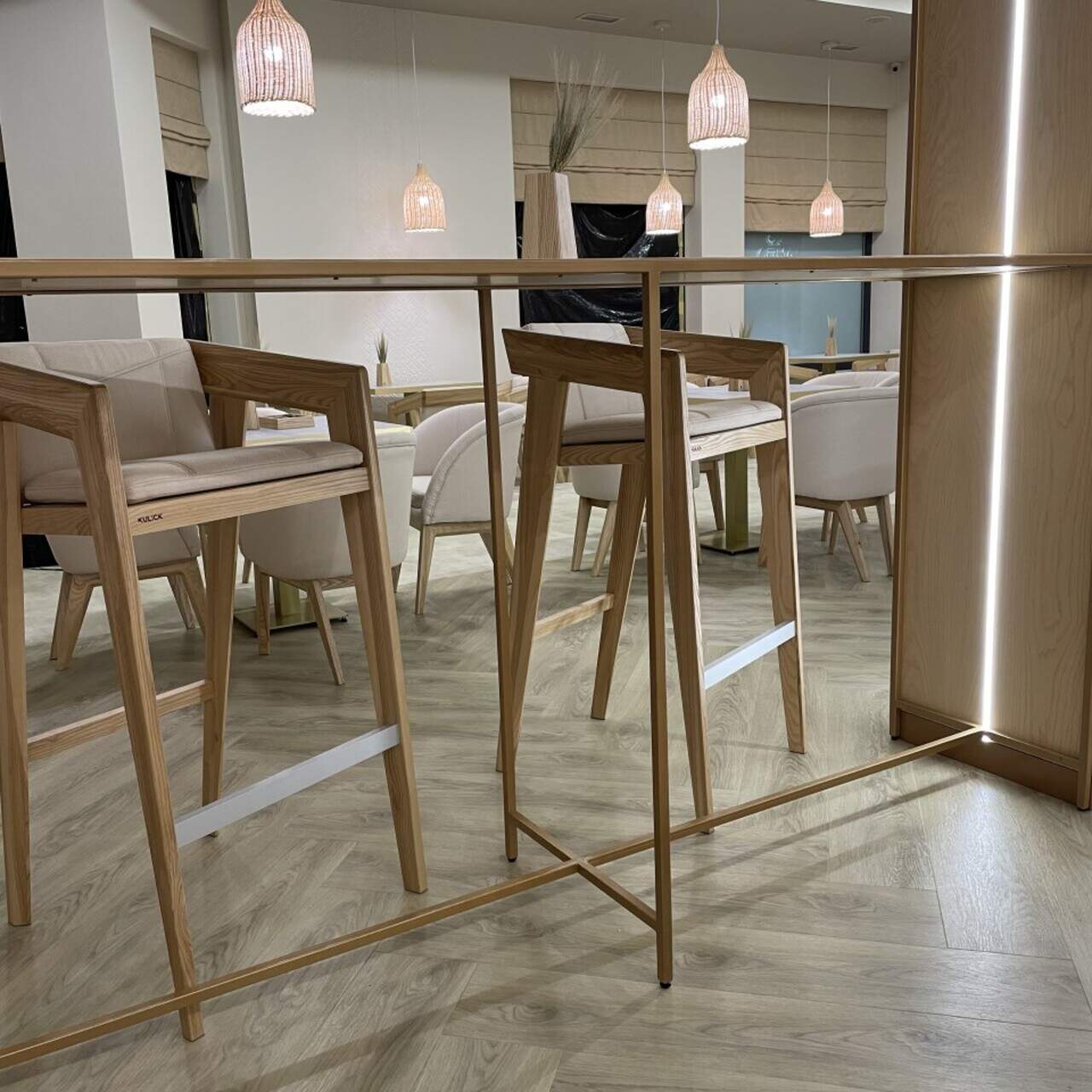 Дизайнерський стілець AIR 2 BAR L 2Soft зі знімними подушками