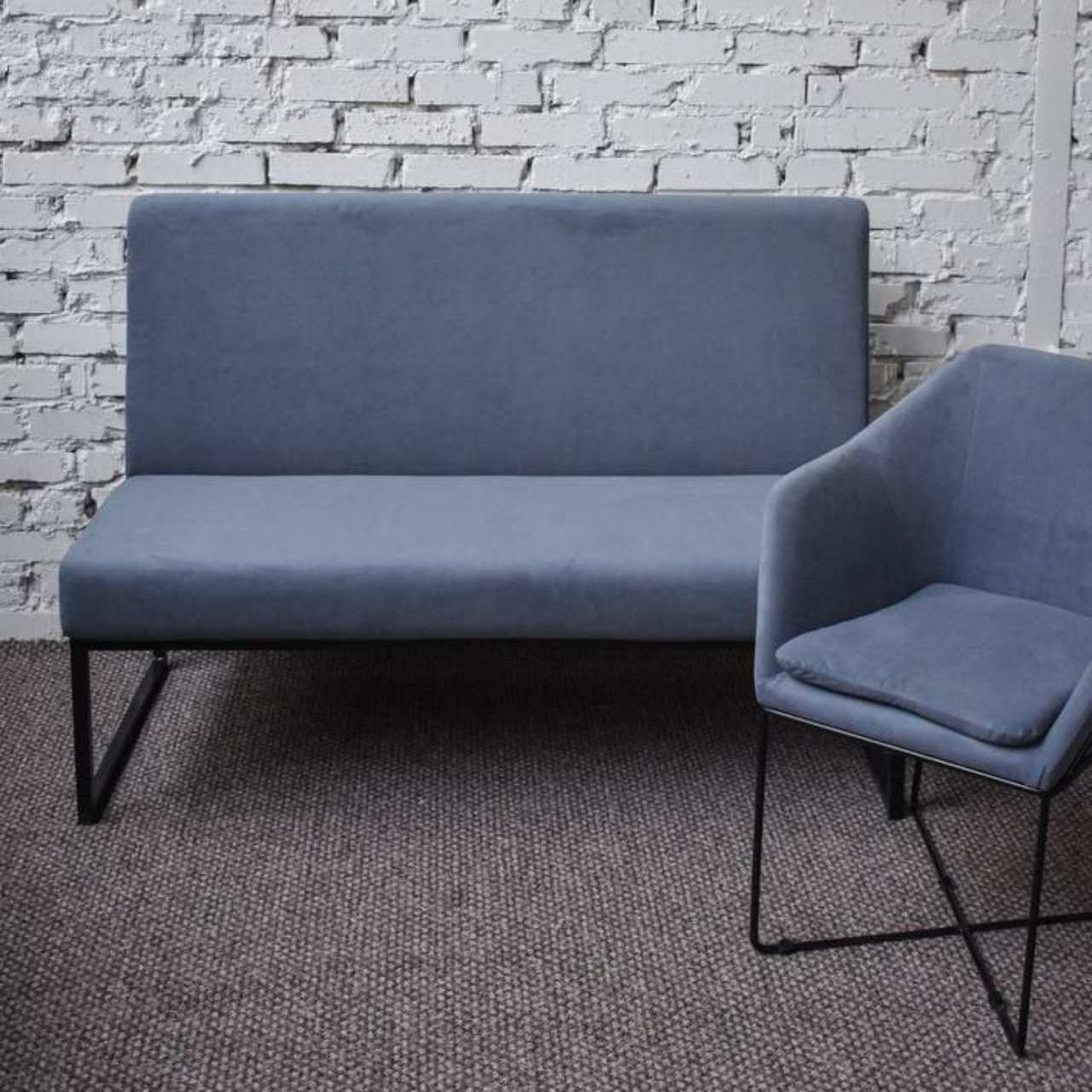 Диван в лофт стилі Loft