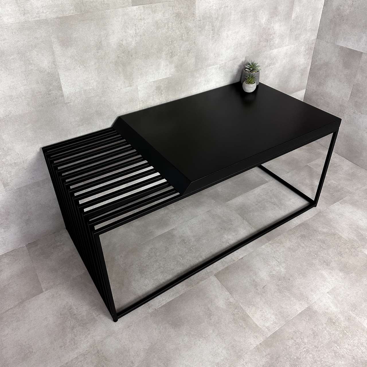 Журнальний стіл в стилі Loft CS-48