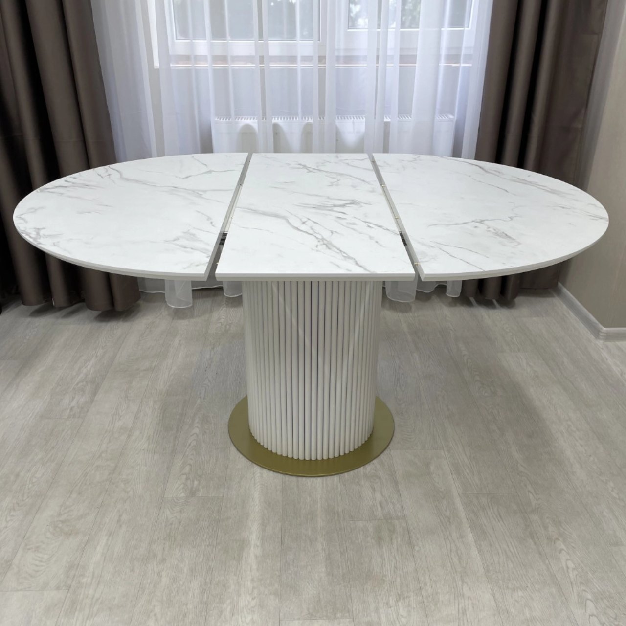 Обідній круглий розкладний стіл B-WOOD SW2137/SW1869/SW1761