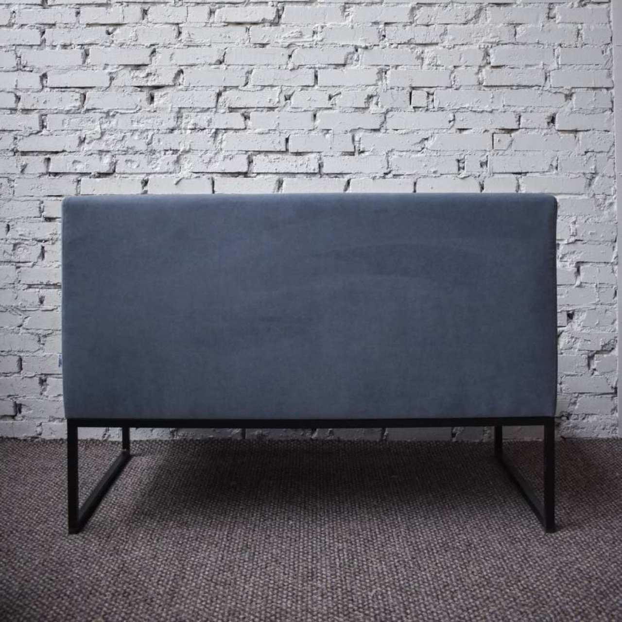 Диван в лофт стилі Loft