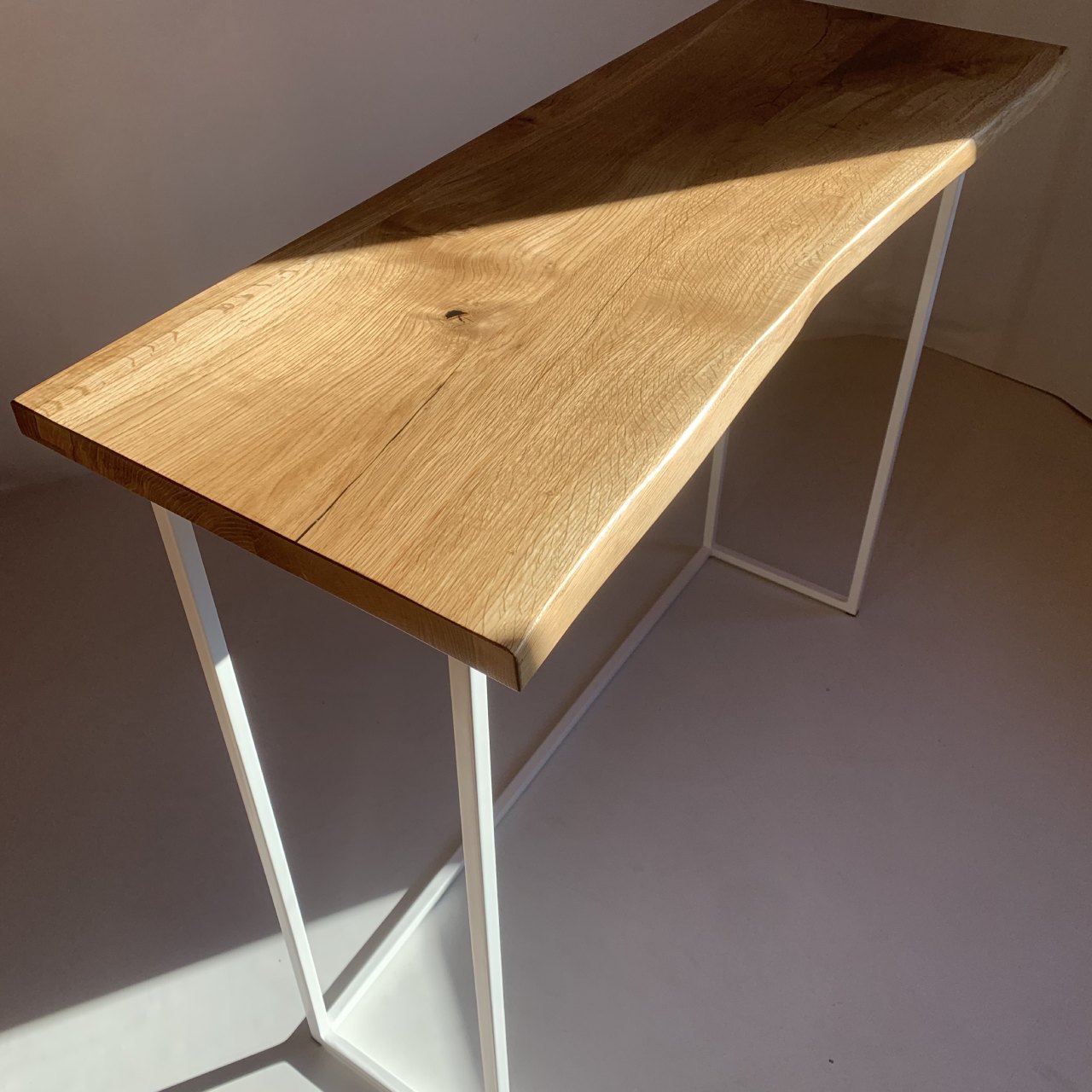 Стіл барний на металевих ніжках Bar stand