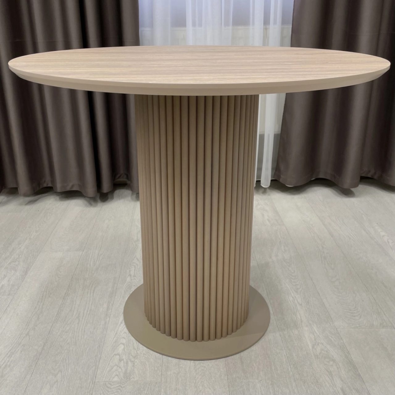 Обідній круглий нерозкладний стіл B-WOOD SW2105