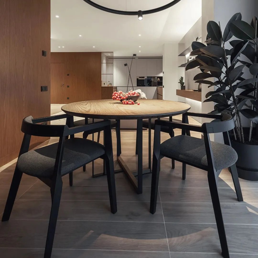 Дизайнерський обідній стіл INK ROUND WOOD із сталевими опорами