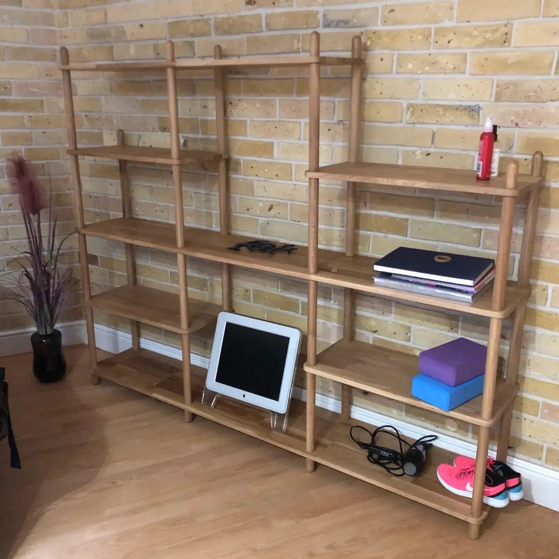 Полиця з масиву дуба Dao 11