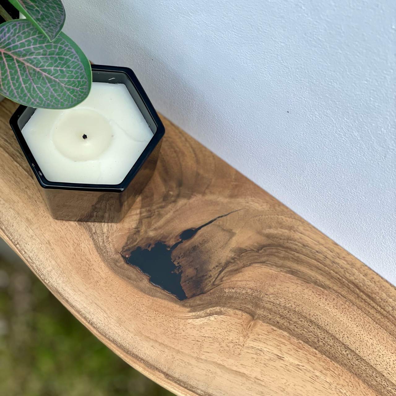 Плаваюча полиця Walnut Simplistic living edge