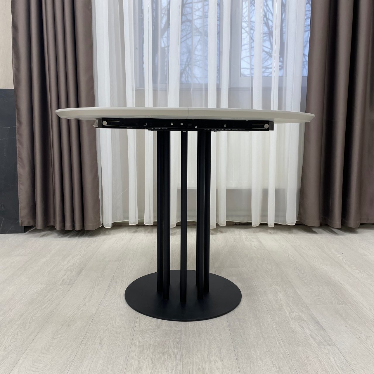 Обідній круглий розкладний стіл Monako з HPL SW2178/SW2211