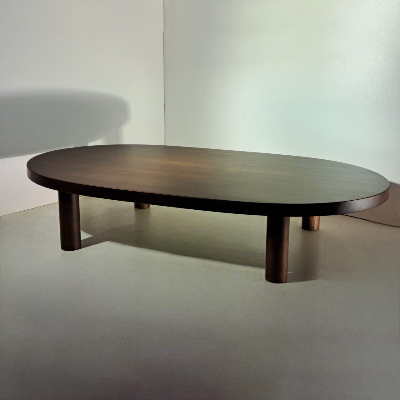 Дизайнерський дерев'яний журнальний стіл «Coffee Table»